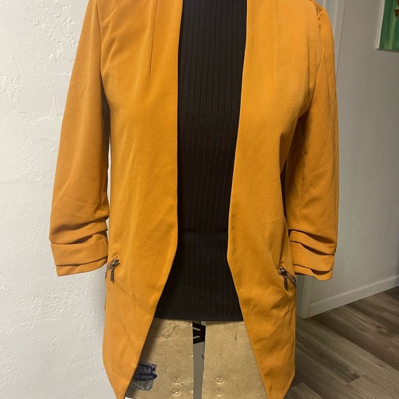 Maurices Women's Amber Open-Front Blazer - Picture 1 of 6